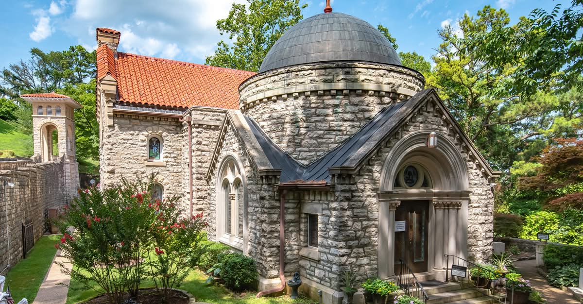 St. Elizabeth of Hungary, Eureka Springs, Ark